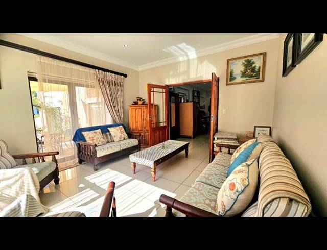 4 BEDROOM HOUSE FOR SALE IN MIDLANDS ESTATE